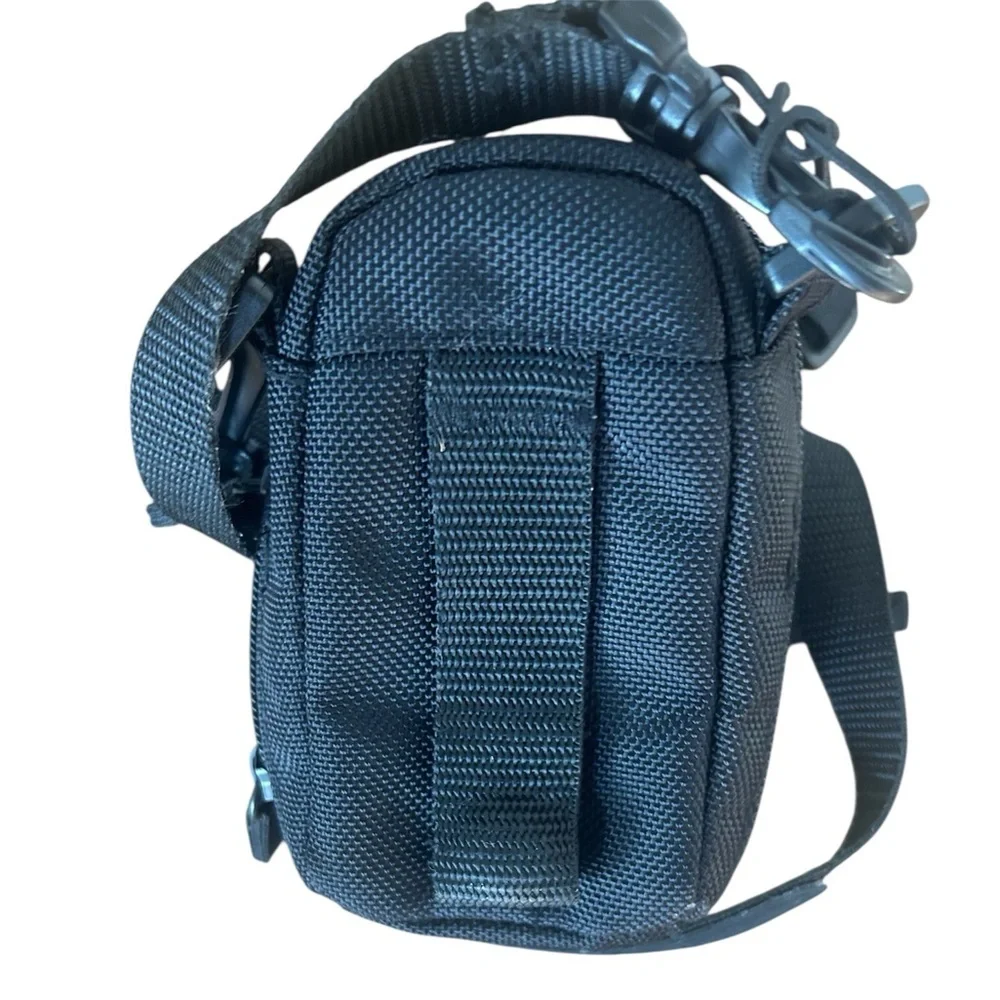 Sony Cyber Shot Camera Carry Bag Case 3 Pocket with Shoulder Strap